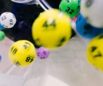 Split Budget Strategies Balancing Risk Across Multiple Online Lottery Games