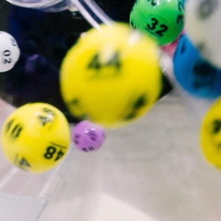 Split Budget Strategies Balancing Risk Across Multiple Online Lottery Games